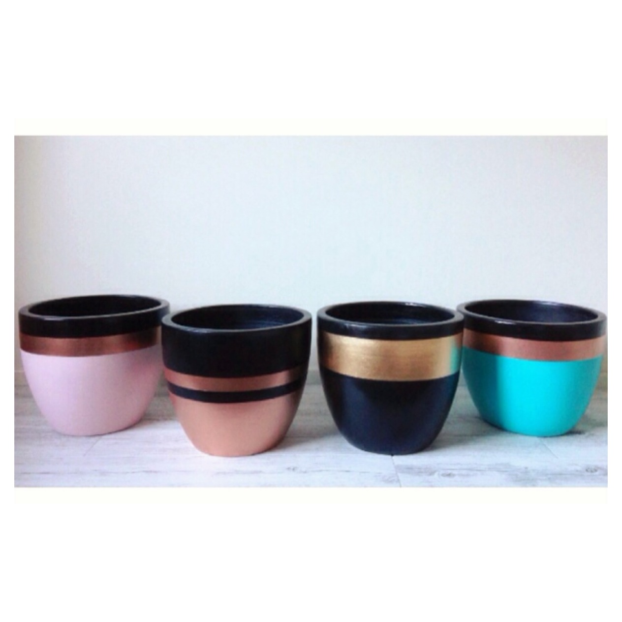 Painted Pots L